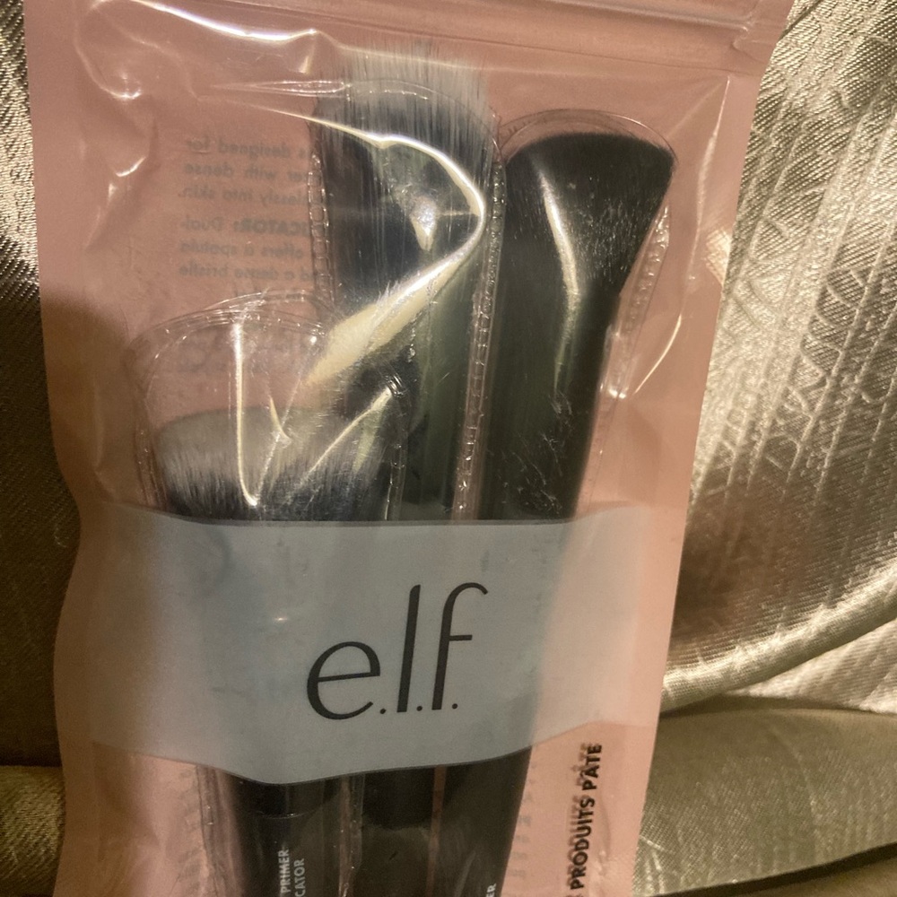 elf No Budge Brush Trio Brush set. - Picture 3 of 4